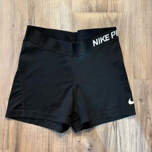 Black Nike Pros